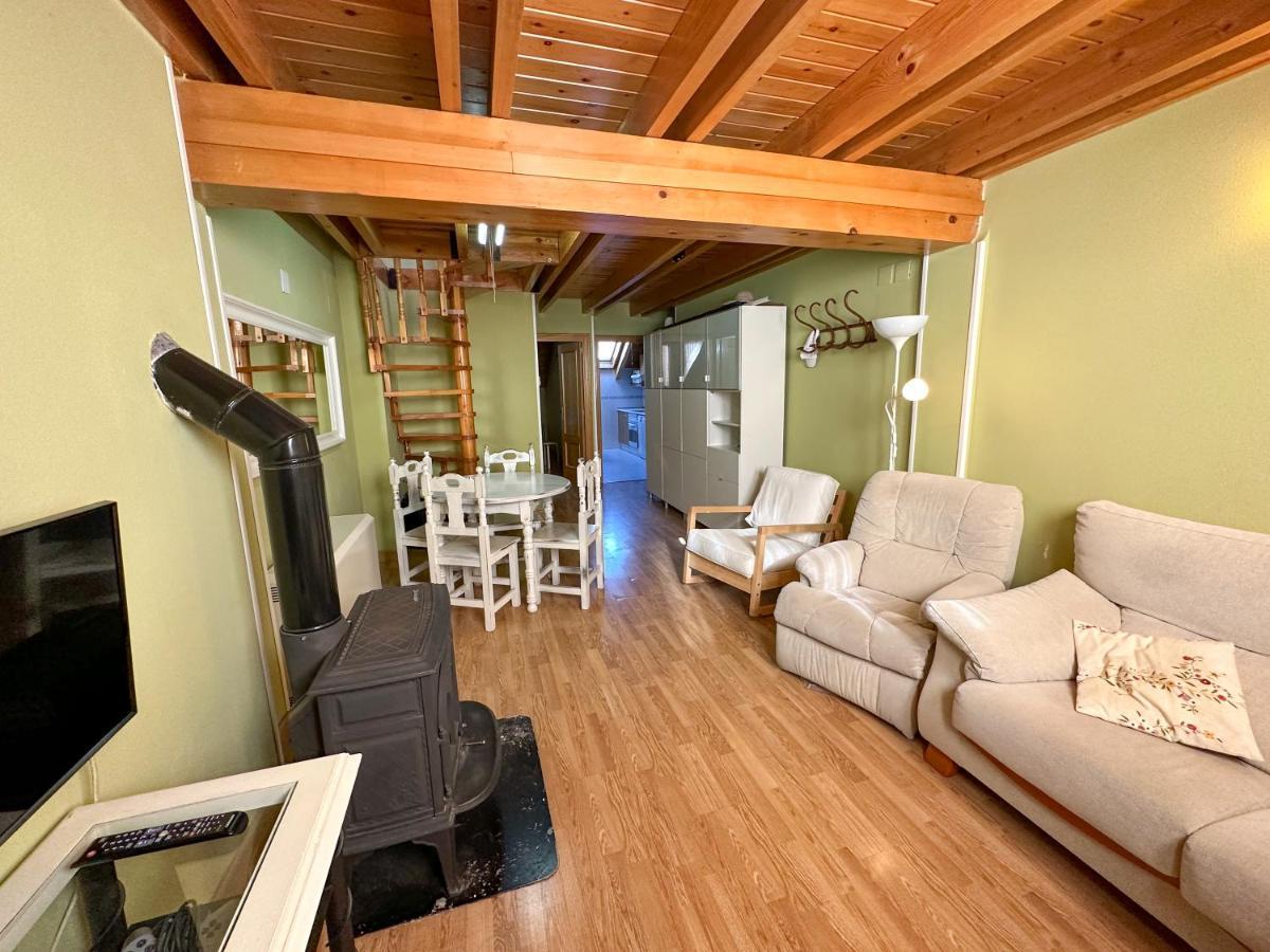 Ferienwohnung Acogedor Atico Duplex En El Centro En Biescas/4Pax Exterior foto
