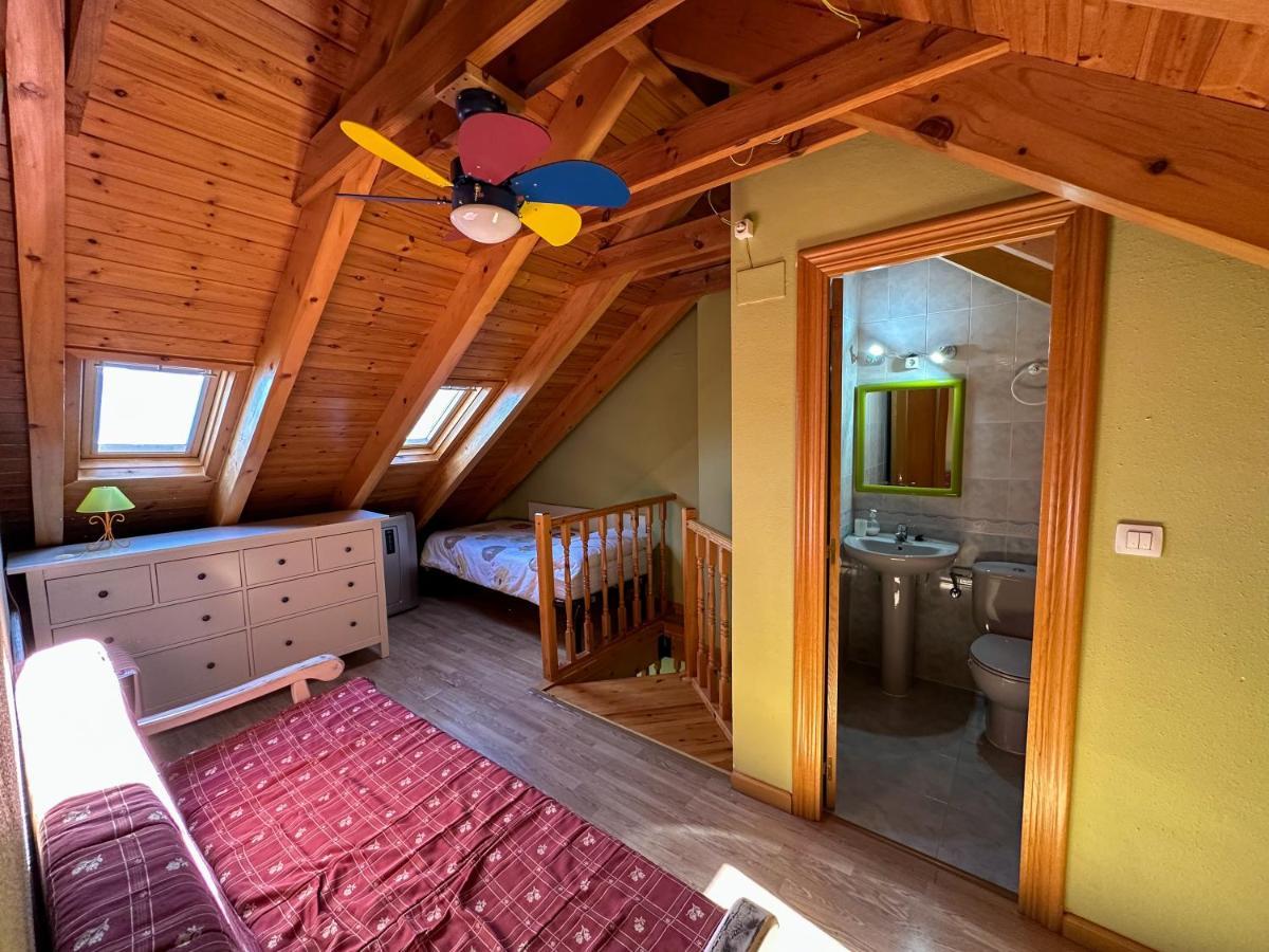 Ferienwohnung Acogedor Atico Duplex En El Centro En Biescas/4Pax Exterior foto